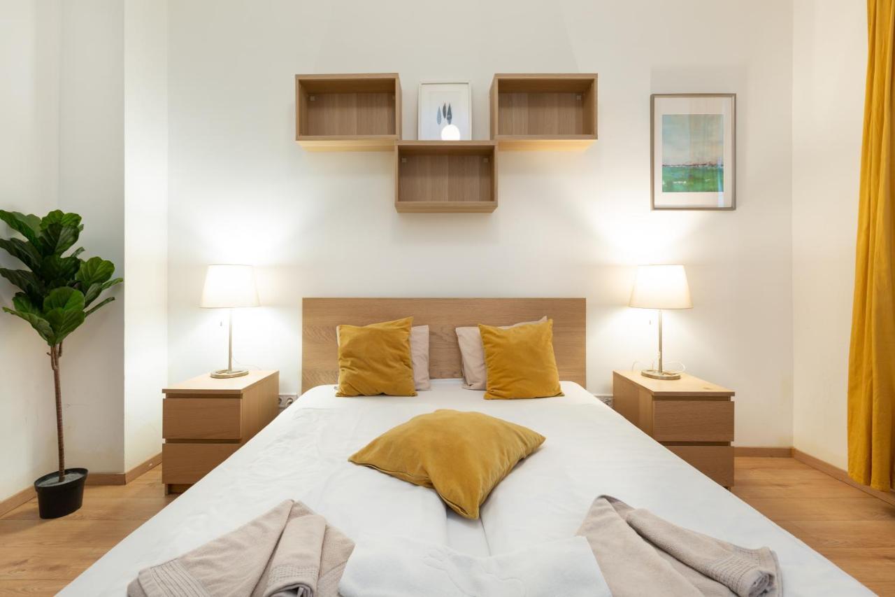 A4-6 Aulich Apartment — Photos 1
